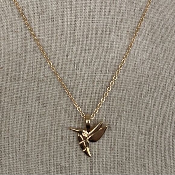 Jewelry - NEW! “Life Is Beautiful” Hummingbird Gold Tone Adjustable Necklace
